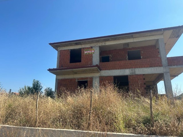 Erbaa Tepeşehirde Kaba İnşaatı Bitmiş Satılık Villa